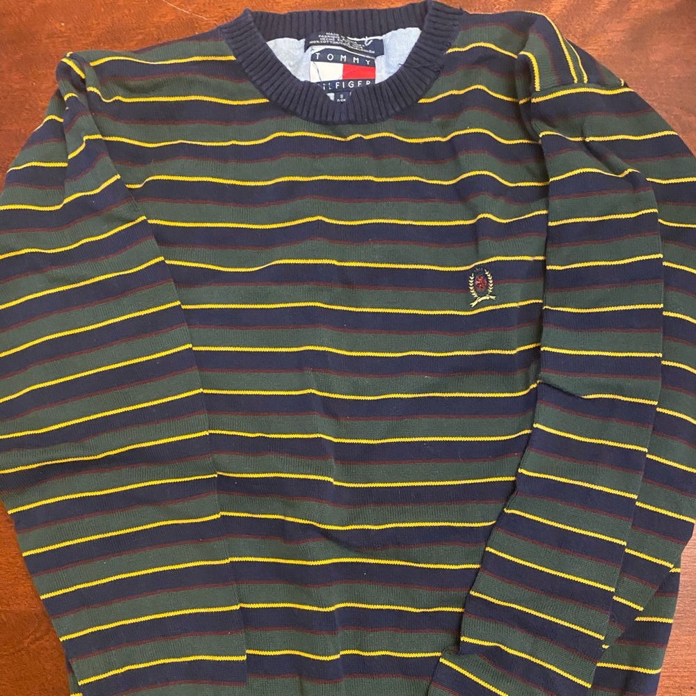 90s Vintage Tommy Hilfiger sweater